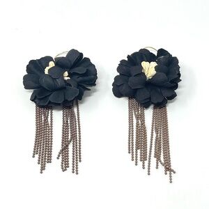 New Anthropologie Flower Chain Dangle Earrings